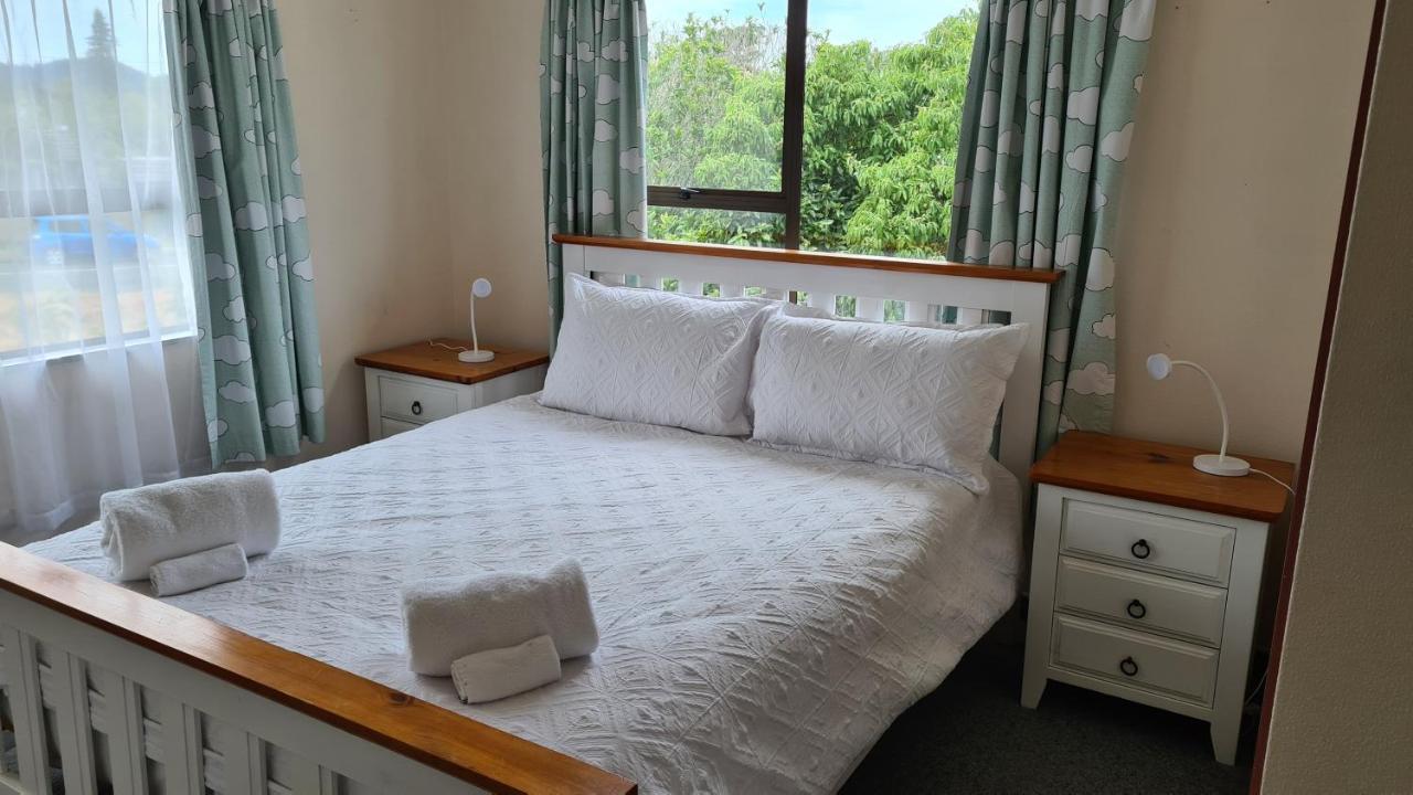 Golden Bay Motel Такака Екстер'єр фото