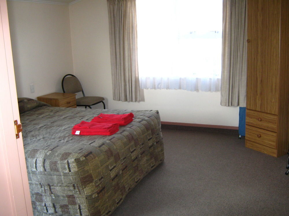 Golden Bay Motel Такака Екстер'єр фото